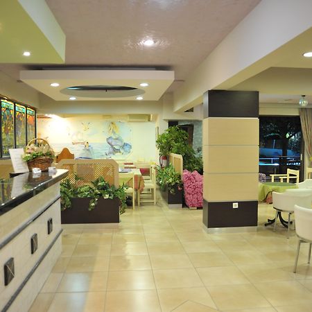Anseli Hotel Кремасті Екстер'єр фото