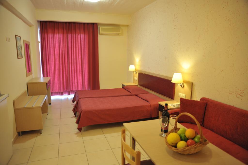 Anseli Hotel Кремасті Екстер'єр фото